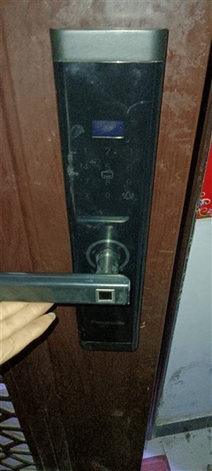 郑州顺发开锁换锁修门服务部 您身边的安全守护专家