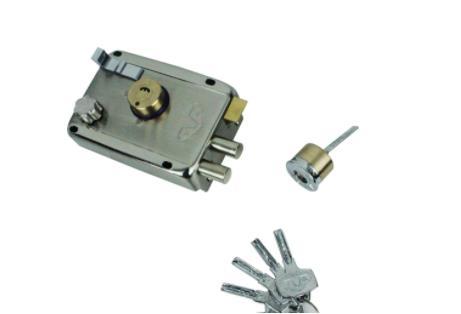 大学生村官创业开锁厂 创新服务带动村民致富，年营业额破千万